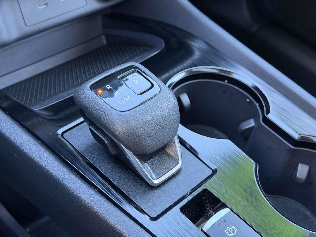 Used 2026 Nissan Rogue Dark Armor AWD/4WD image 32
