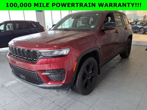Used 2023 Jeep Grand Cherokee Altitude image 7