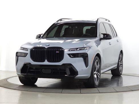 Used 2026 BMW X7 M60i AWD/4WD image 4