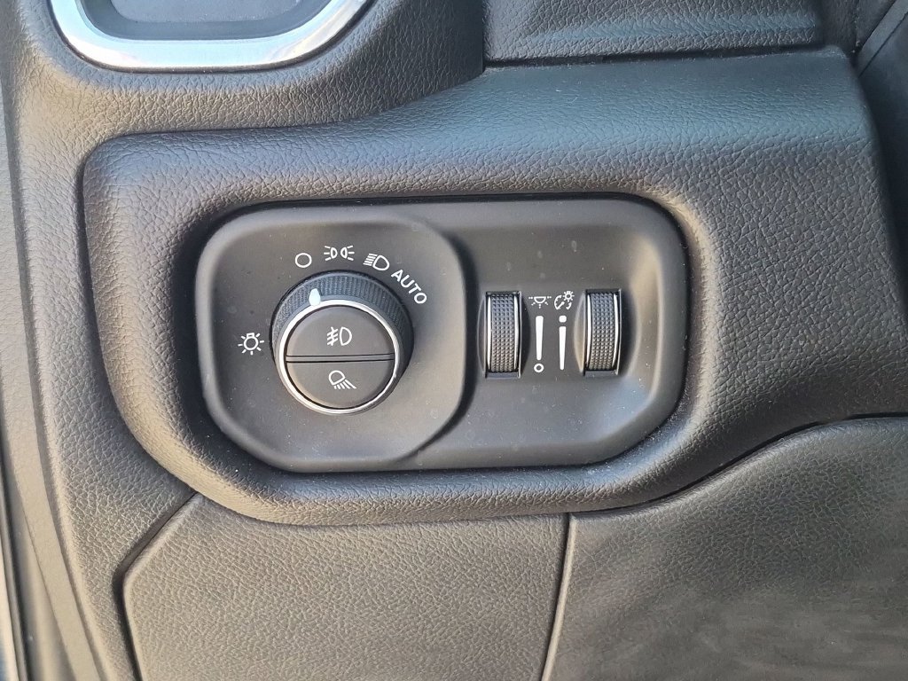 Used 2021 RAM 2500 Laramie AWD/4WD image 21