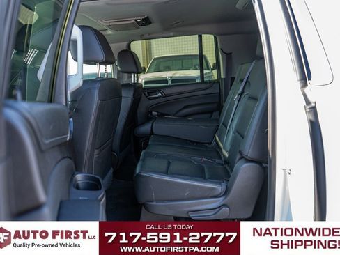 Used 2017 Chevrolet Suburban Premier image 12