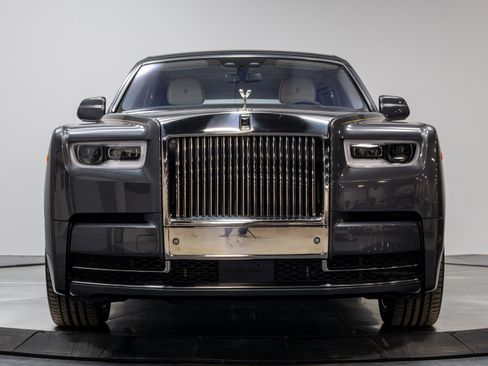 Used 2019 Rolls-Royce Phantom image 58