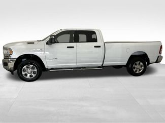 Used 2024 RAM 3500 Big Horn video 2