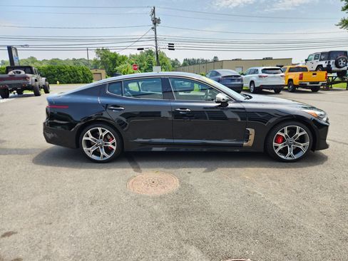 Used 2019 Kia Stinger GT image 17