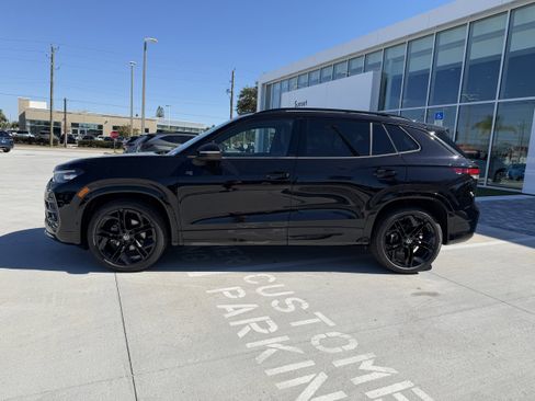 New 2026 Volkswagen Tiguan SE R-Line image 6