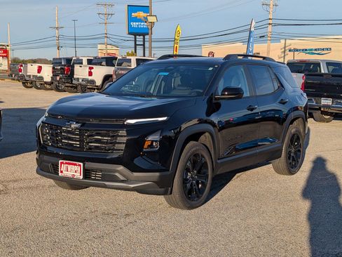 New 2026 Chevrolet Equinox LT w/ Midnight Edition image 5