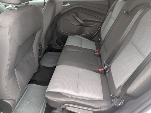Used 2017 Ford Escape SE FWD image 23