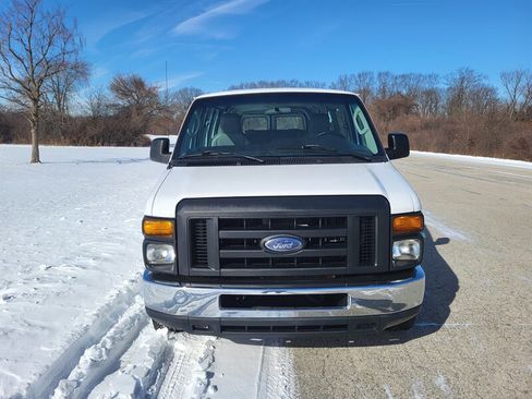 Used 2011 Ford E-350 and Econoline 350 XL image 4