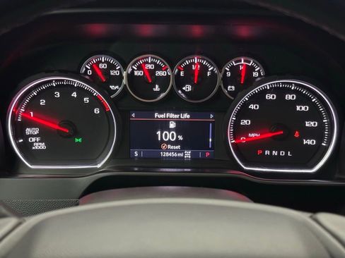 Used 2020 Chevrolet Silverado 1500 RST image 22