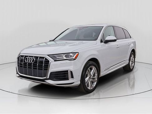 Used 2023 Audi Q7 3.0T Premium Plus w/ Premium Plus Package AWD/4WD image 3