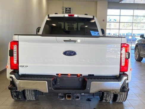 Certified 2024 Ford F350 Lariat w/ Lariat Ultimate Package image 6
