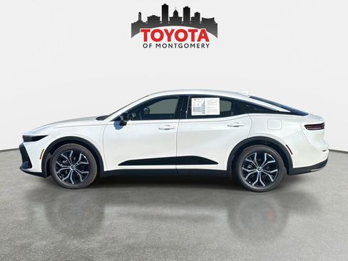 Used 2026 Toyota Crown XLE image 6