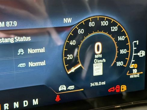 Used 2025 Ford Mustang Dark Horse image 13