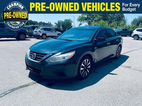 Used 2016 Nissan Altima 2.5 S w/ Power Driver Seat Package FWD image 1