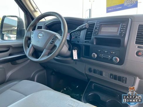 Used 2019 Nissan NV 3500 SV w/ Navigation Package image 43