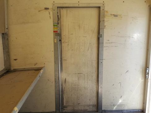 Used 2016 Ford E-450 and Econoline 450 Super Duty image 11