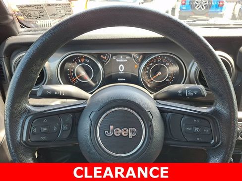 Used 2022 Jeep Gladiator Sport AWD/4WD image 18