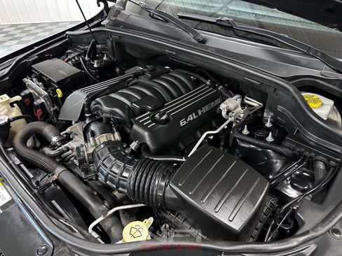 Used 2016 Jeep Grand Cherokee SRT AWD/4WD image 57