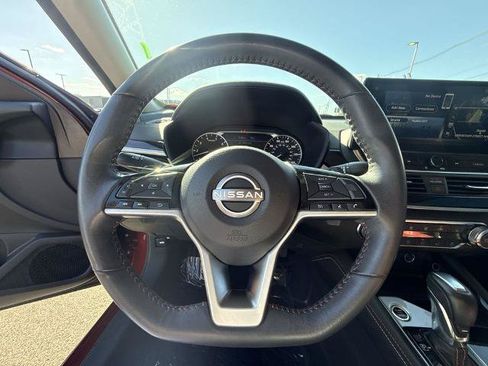 Certified 2024 Nissan Altima 2.5 SR w/ SR Premium Package AWD/4WD image 14