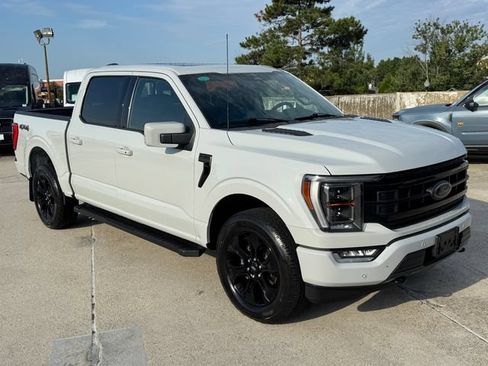 Used 2023 Ford F150 Lariat w/ Equipment Group 502A High AWD/4WD image 3