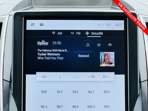Used 2024 Ford Edge SEL w/ Convenience Package AWD/4WD image 6