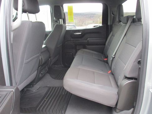 Certified 2025 Chevrolet Silverado 1500 Custom image 12