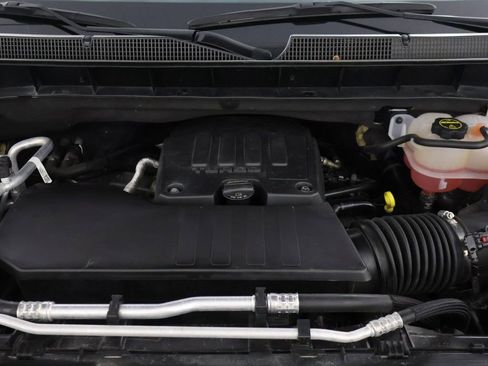 Used 2024 Chevrolet Silverado 1500 LT image 20