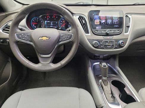 Used 2018 Chevrolet Malibu LT image 22