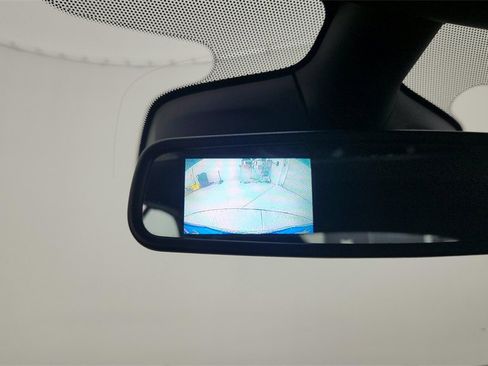 Used 2019 Buick Cascada Premium image 21