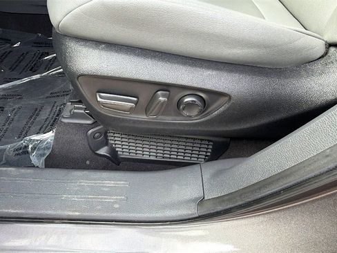 Certified 2024 Toyota Sienna XLE image 18