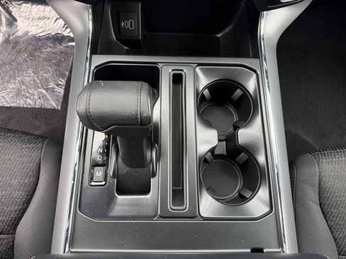 New 2026 Ford F150 XLT w/ Equipment Group 302A MID image 15
