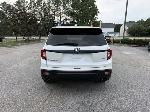 Used 2019 Honda Passport Sport image 5