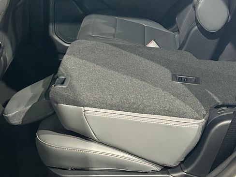 New 2026 Ford Explorer Active w/ Active Comfort Package AWD/4WD image 55