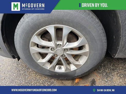 Used 2019 Hyundai Santa Fe SEL image 10