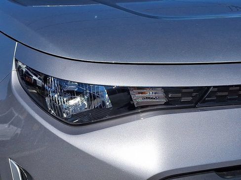 Used 2025 Kia Soul LX FWD image 10