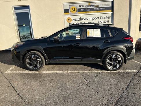 Used 2024 Subaru Crosstrek 2.5i Limited image 2