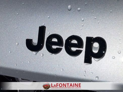 New 2026 Jeep Grand Cherokee L 4WD image 9