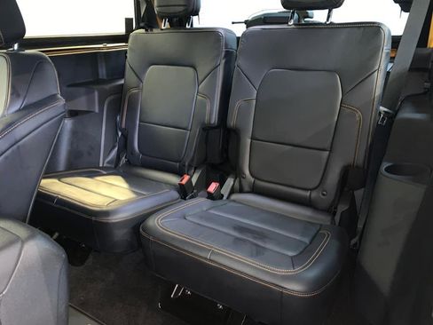 Used 2021 Ford Bronco Badlands image 17