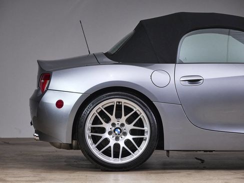 Used 2006 BMW M Roadster Base 2dr Convertible image 27