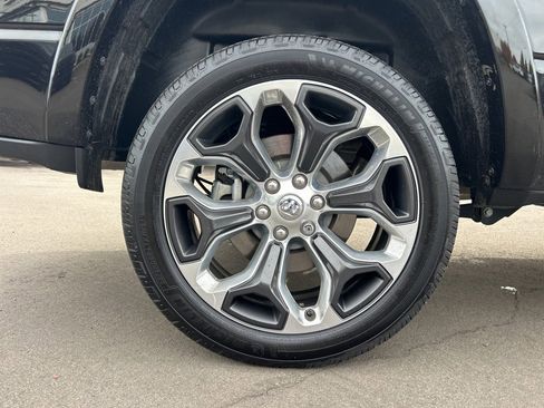 Certified 2022 RAM 1500 Limited w/ Body Color Bumper Group image 8