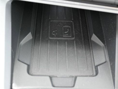 Certified 2025 Audi Q3 2.0T Premium w/ Convenience Package image 26