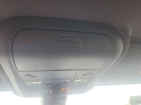 Used 2023 Chevrolet Equinox RS w/ RS Leather Package FWD image 24