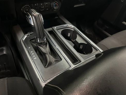 Used 2018 Ford F150 XLT w/ Equipment Group 302A Luxury AWD/4WD image 39