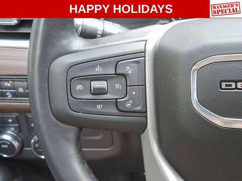 Used 2021 GMC Yukon Denali image 23