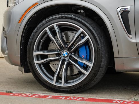 Used 2015 BMW X5 M image 67