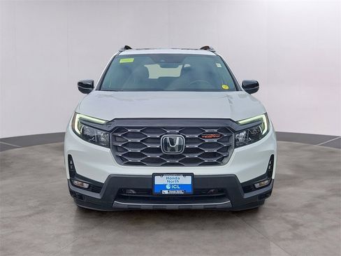 Certified 2023 Honda Passport TrailSport image 2