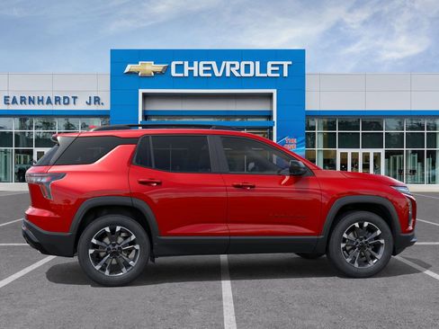 New 2026 Chevrolet Equinox RS image 7