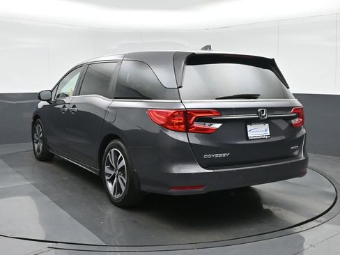 Used 2024 Honda Odyssey Touring image 5