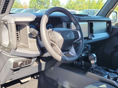 New 2025 Ford Bronco Big Bend image 16