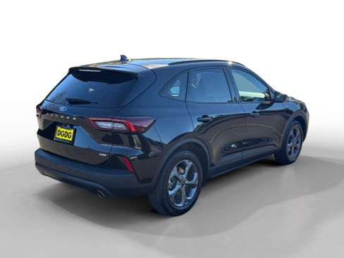 Certified 2025 Ford Escape ST-Line w/ Equipment Group 301A image 5